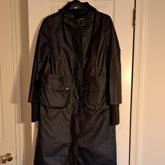 Barbour- Anya Hindmarch trenchcoat - Picture 5 of 5